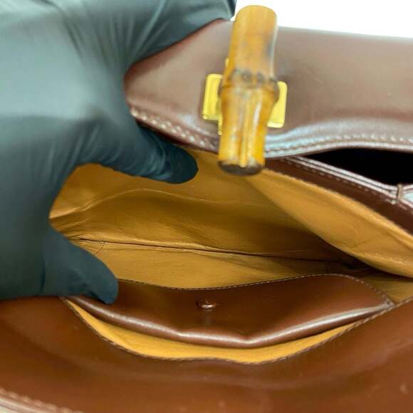 GUCCI Authentic Brown Leather Bamboo Shoulder Bag - Picture 10 of 10